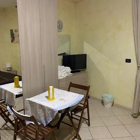 Bed & Breakfast Airport Bedroom House Catania